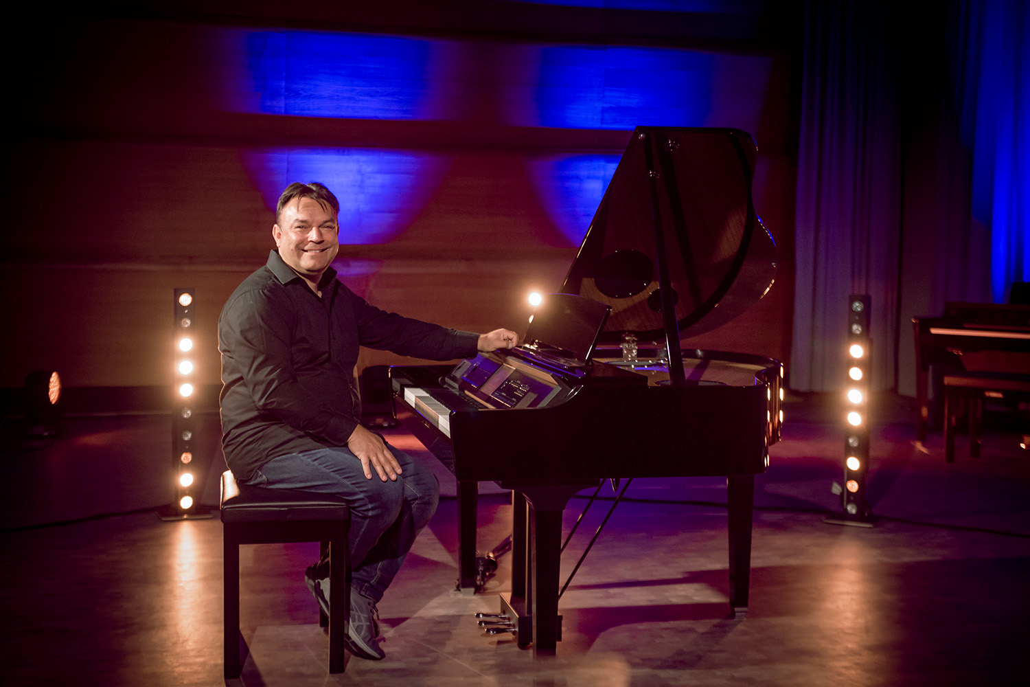 Yamaha CVP-900 Live Vorführung mit Roman Sterzik am Sa, 29.07.23