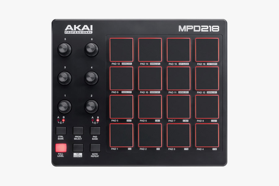 Akai MPD218