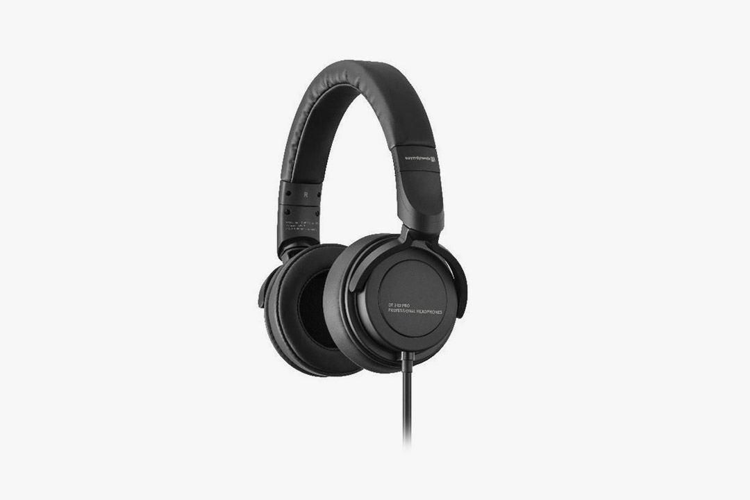 Beyerdynamic DT 240 Pro