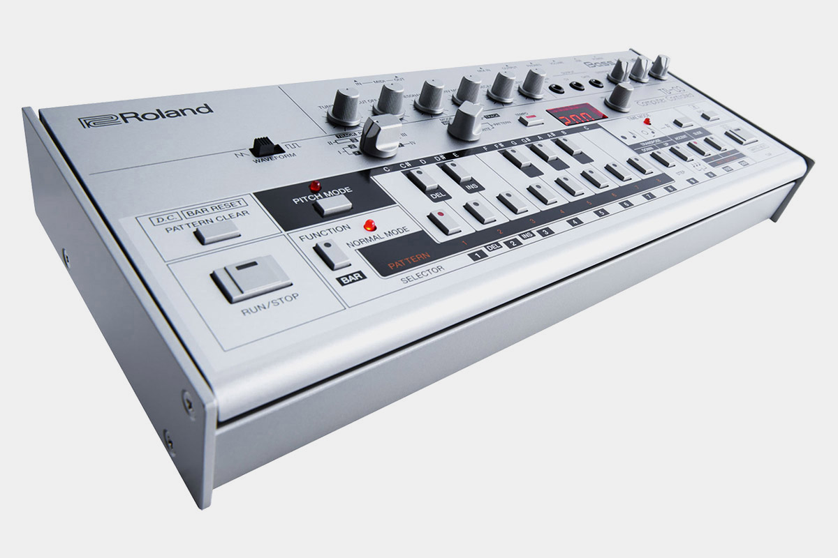 Roland TB-03