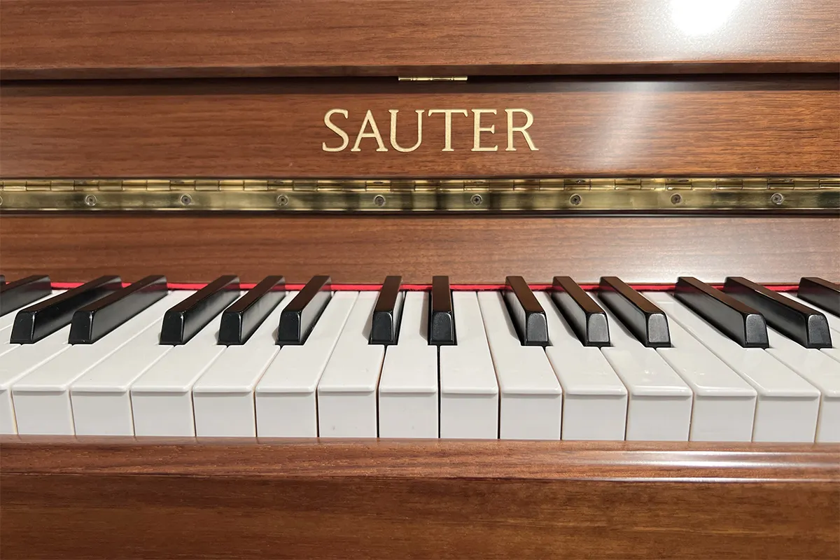 Sauter 122 Resonance