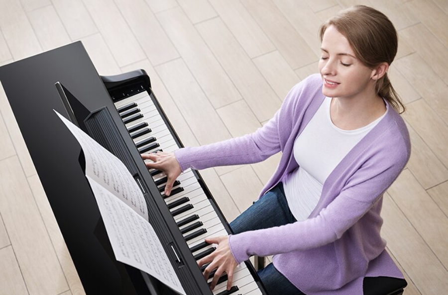 Yamaha CLP-885PE