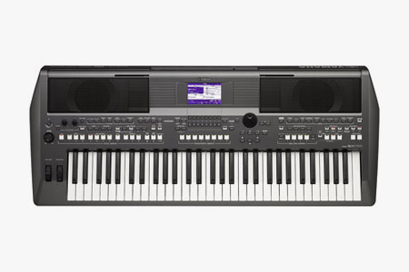 Yamaha PSR-S670