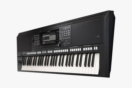 Yamaha PSR-S775