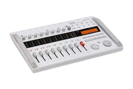 Zoom R16