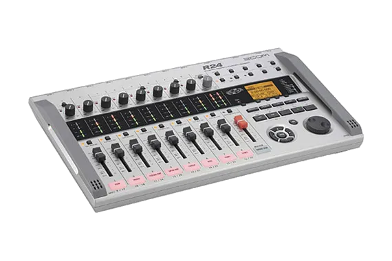 Zoom R24